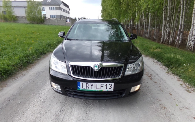 Skoda Octavia cena 18900 przebieg: 228000, rok produkcji 2011 z Jaworzyna Śląska małe 154